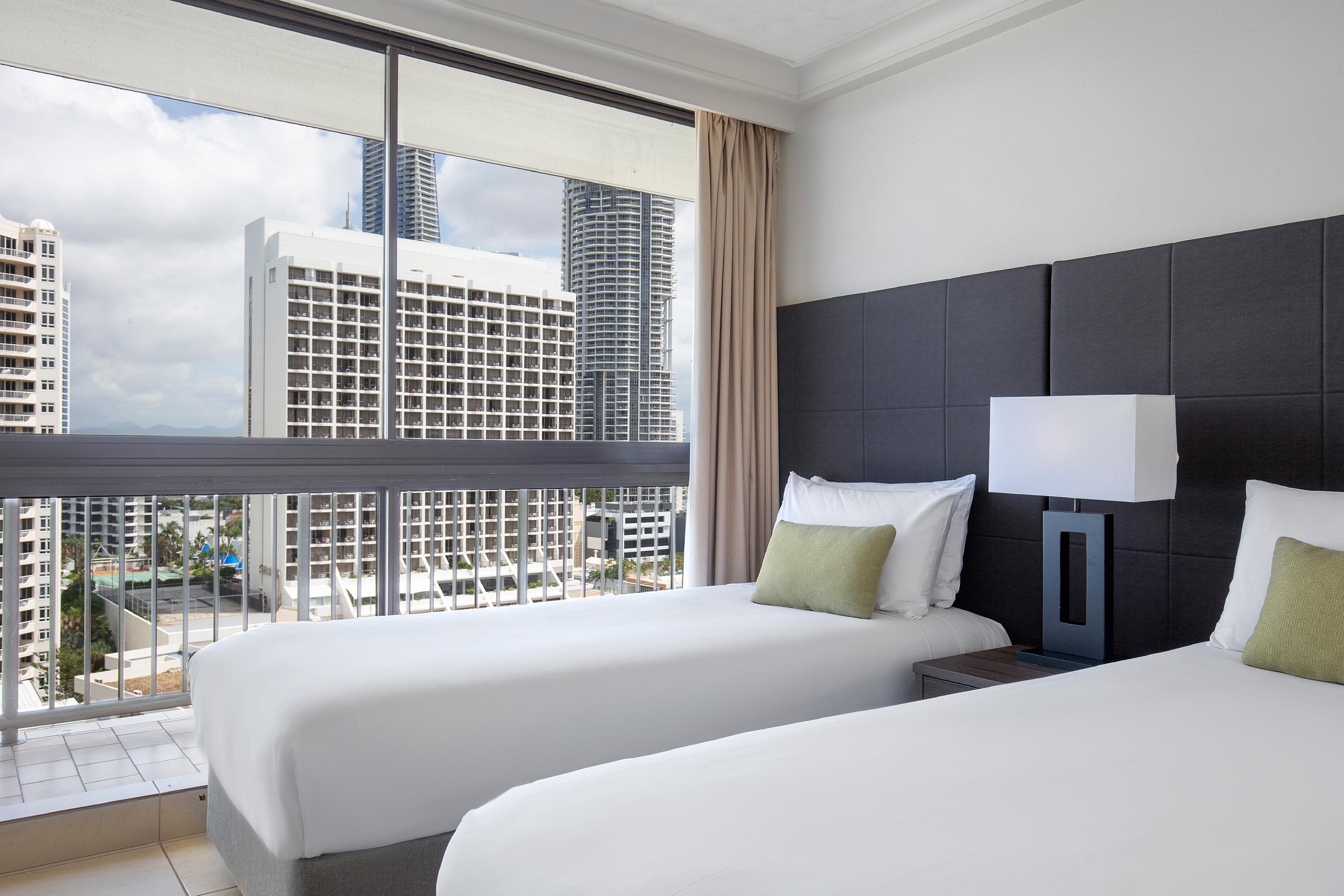 Breakfree Imperial Surf Aparthotel 3*